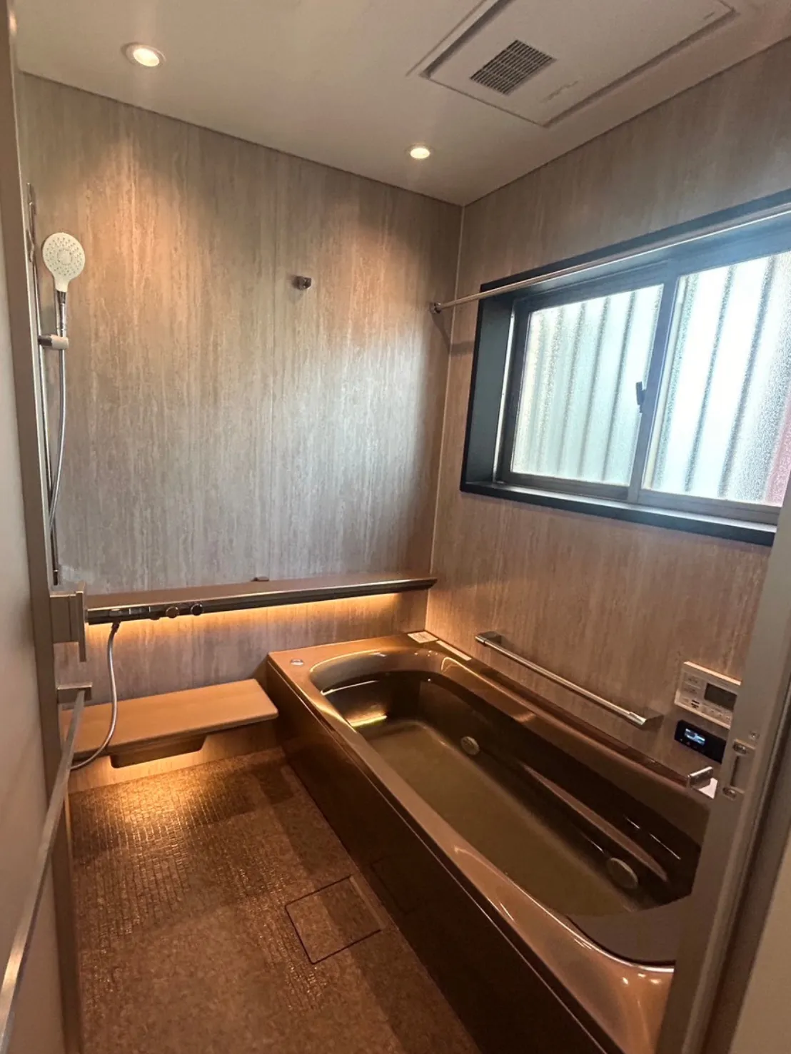 浴室・洗面所改装工事　加古郡