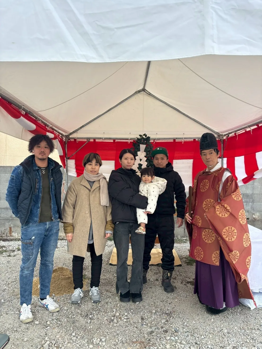 本日、地鎮祭が無事に執り行われました