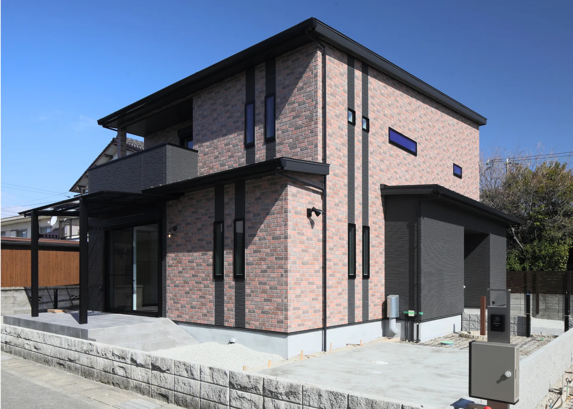 【施工事例・二世帯住宅　を更新しました】