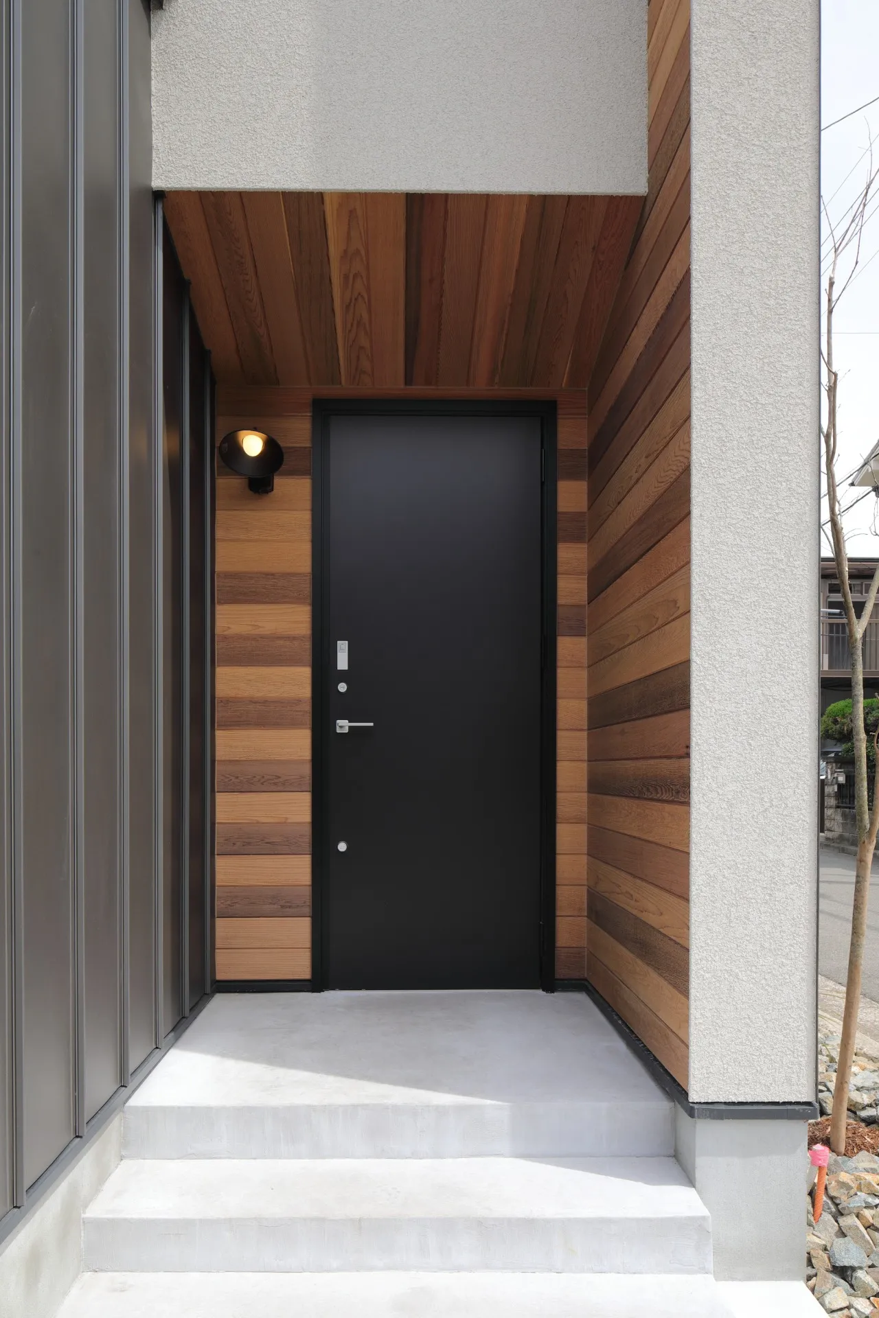 スキップフロアが生み出す、立体的に暮らす家