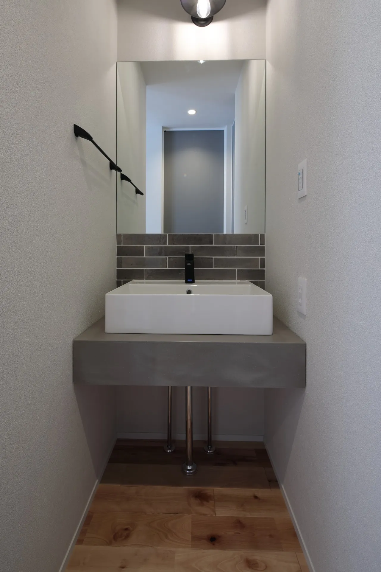 スキップフロアが生み出す、立体的に暮らす家